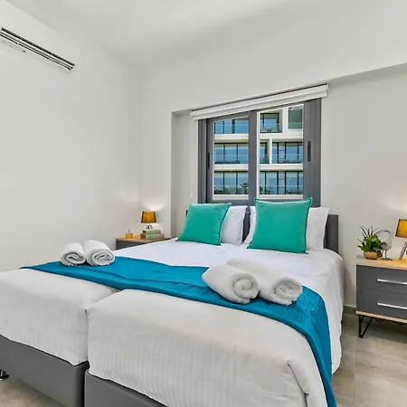 Dreamy 2 Bed By The Sea Paphos